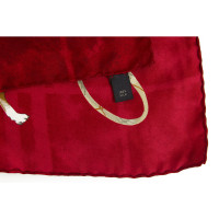 Burberry Schal/Tuch aus Seide in Rot