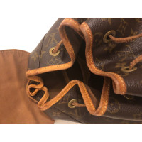 Louis Vuitton Montsouris Backpack GM31 in Brown