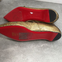 Christian Louboutin Slippers/Ballerinas Leather in Gold