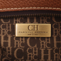Carolina Herrera Handtasche aus Leder in Braun