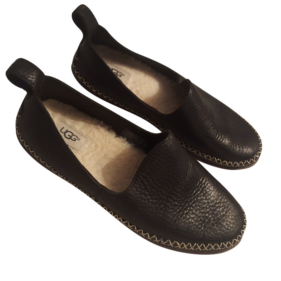 Ugg Australia Sandals Leather in Black