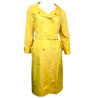 Prada Jacke/Mantel aus Seide in Gelb