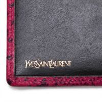 Yves Saint Laurent Täschchen/Portemonnaie aus Leder in Rosa / Pink