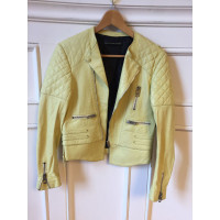 Balenciaga Jacke/Mantel aus Leder in Gelb