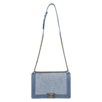 Chanel Boy New Medium in Blauw