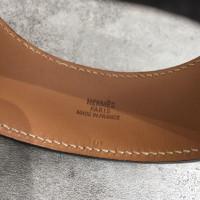 Hermès Armreif/Armband aus Leder in Bordeaux