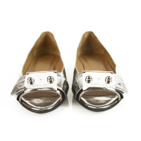 Hermès Slipper/Ballerinas aus Leder in Silbern