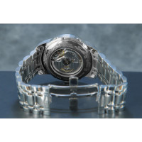 Longines Armbanduhr aus Stahl in Grau