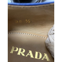 Prada Schnürschuhe aus Leder