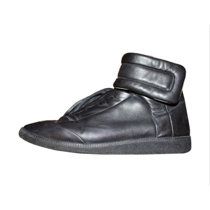Maison Martin Margiela Trainers Leather in Black