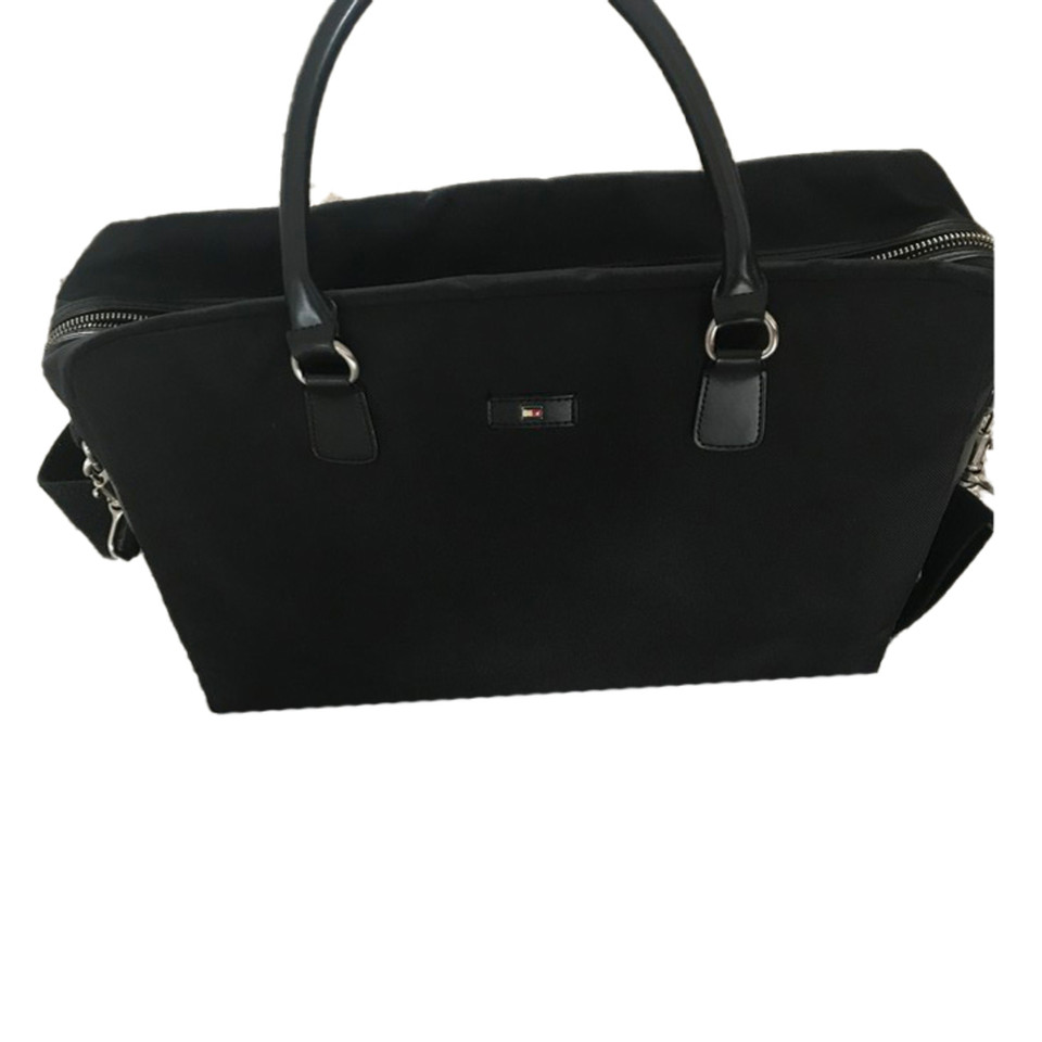 Tommy Hilfiger Shoulder bag in Black