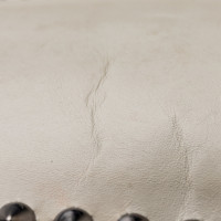 Burberry Umhängetasche aus Leder in Weiß