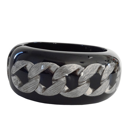 Chanel Armband acrylglas met een zilveren ketting 
