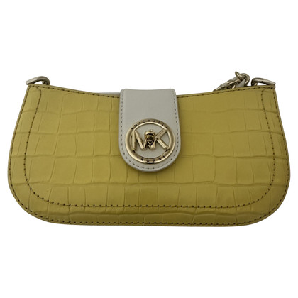 Michael Kors Handbag Patent leather in Yellow
