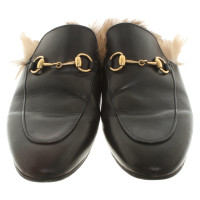 Gucci Chaussons/Ballerines en Cuir en Noir