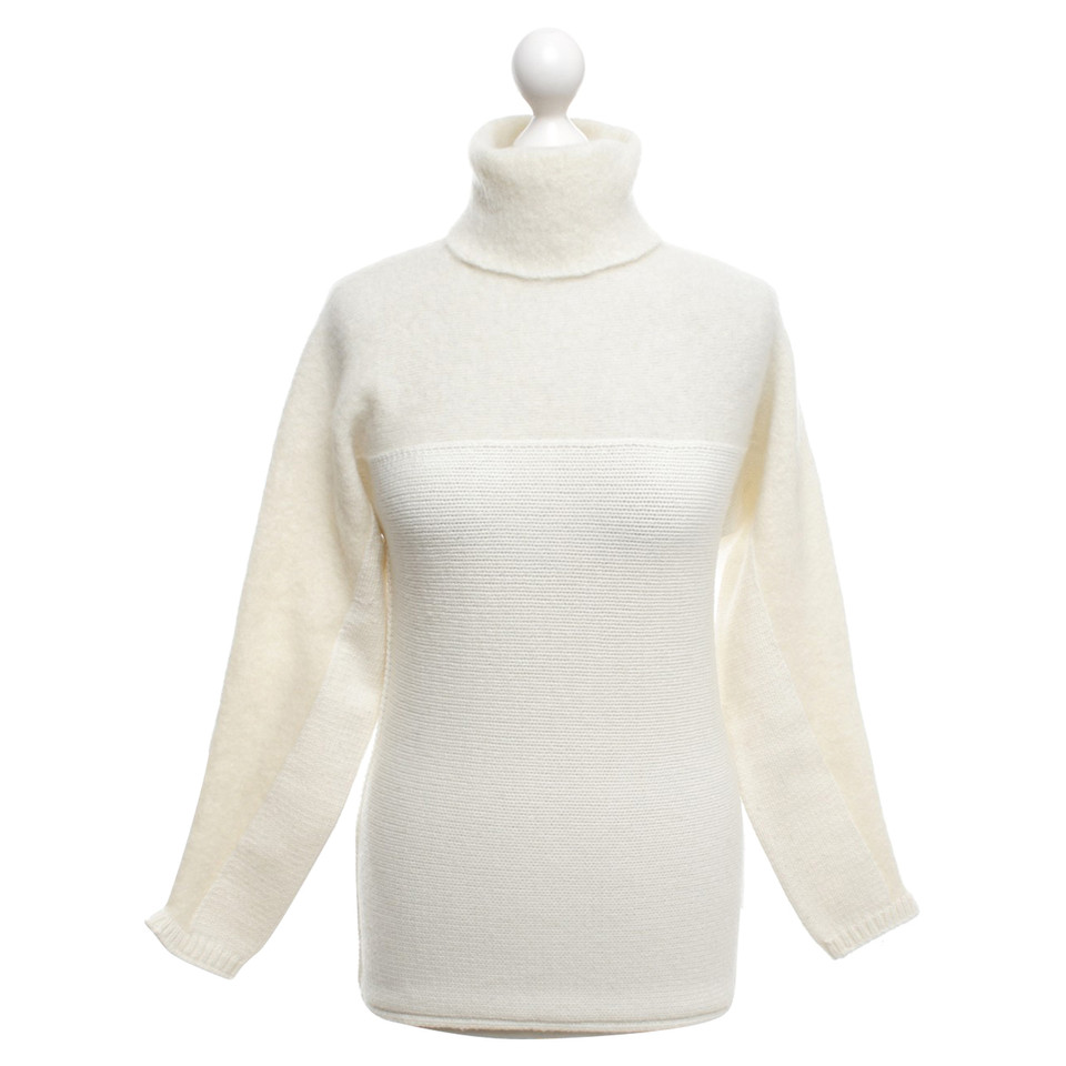 Stefanel Sweater in creamy white