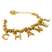 Chanel Bettelarmband mit Buchstaben und Druckknopf