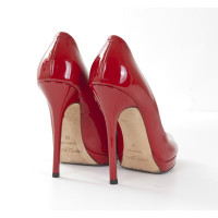 Jimmy Choo Pumps/Peeptoes en Cuir verni en Rouge