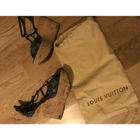 Louis Vuitton Wedges aus Jeansstoff