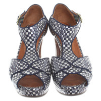 Chie Mihara Sandals in blue / white