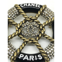 Chanel Brooch in Gold