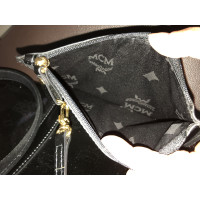 Mcm Handtasche aus Lackleder in Schwarz