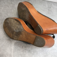 Chloé Sandalen aus Leder in Khaki