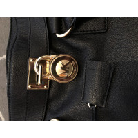 Michael Kors Tote bag Patent leather in Black