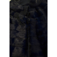 Andere Marke Jacke/Mantel aus Pelz in Blau