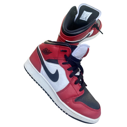 Nike Sneakers in Rot