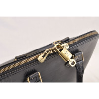 Louis Vuitton Alma Bag aus Epi Leder in Schwarz