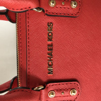 Michael Kors Umhängetasche aus Leder in Rot