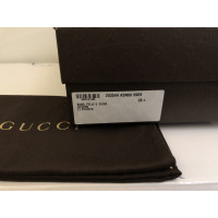 Gucci Sandalen aus Leder in Beige