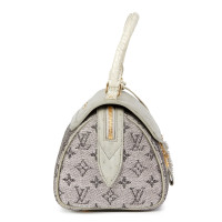 Louis Vuitton deleted product