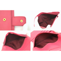 Prada Bag/Purse Leather in Pink