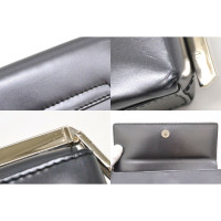 Salvatore Ferragamo Handtasche aus Leder in Schwarz