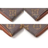 Louis Vuitton Tasje/Portemonnee Canvas in Bruin