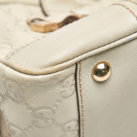 Gucci Handtasche aus Leder in Beige