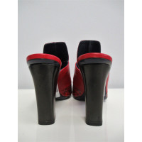 Vionnet Sandals Leather in Red