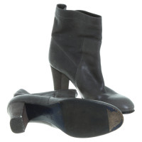Hugo Boss Grey leather ankle boots