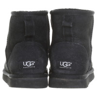 Ugg Sheepskin boots in black