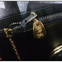 Serapian Handtasche aus Leder in Schwarz