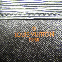 Louis Vuitton Porte Documents aus Leder in Schwarz