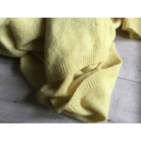 Valentino Garavani Echarpe/Foulard en Cachemire en Jaune