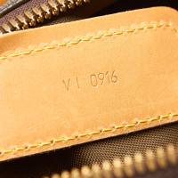 Louis Vuitton Evasion Bag Canvas in bruin