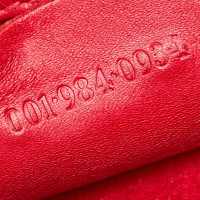 Gucci Umhängetasche aus Leder in Rot