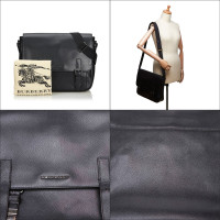 Burberry Sac à bandoulière en Cuir en Noir