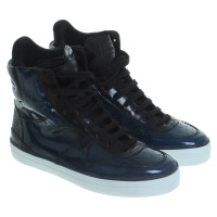 Burberry Hohe Sneaker in Dunkelblau