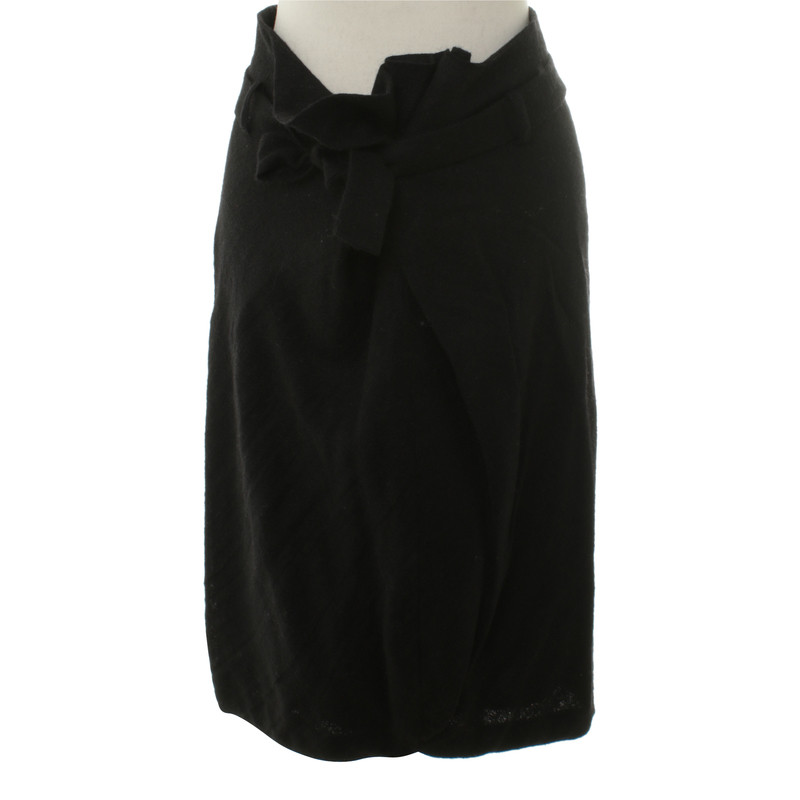 Max Mara skirt in black