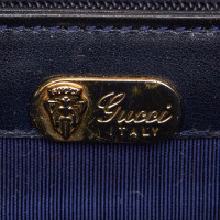 Gucci Umhängetasche aus Leder in Schwarz